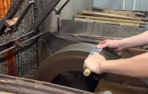 Japanese rotating sharpening stone